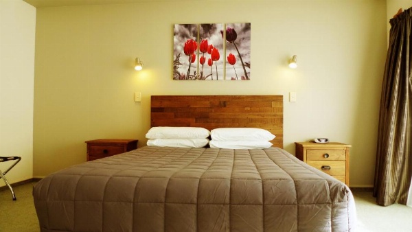 Rotorua Coachman Spa Motel image 14